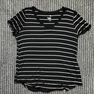 SO V-neck Striped Tee
